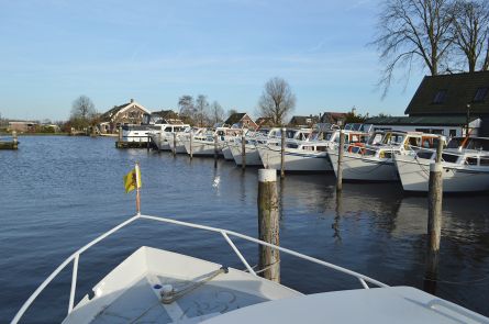 Foto P.A. v.d. Laan Jachtverhuur & Scheepswerf
